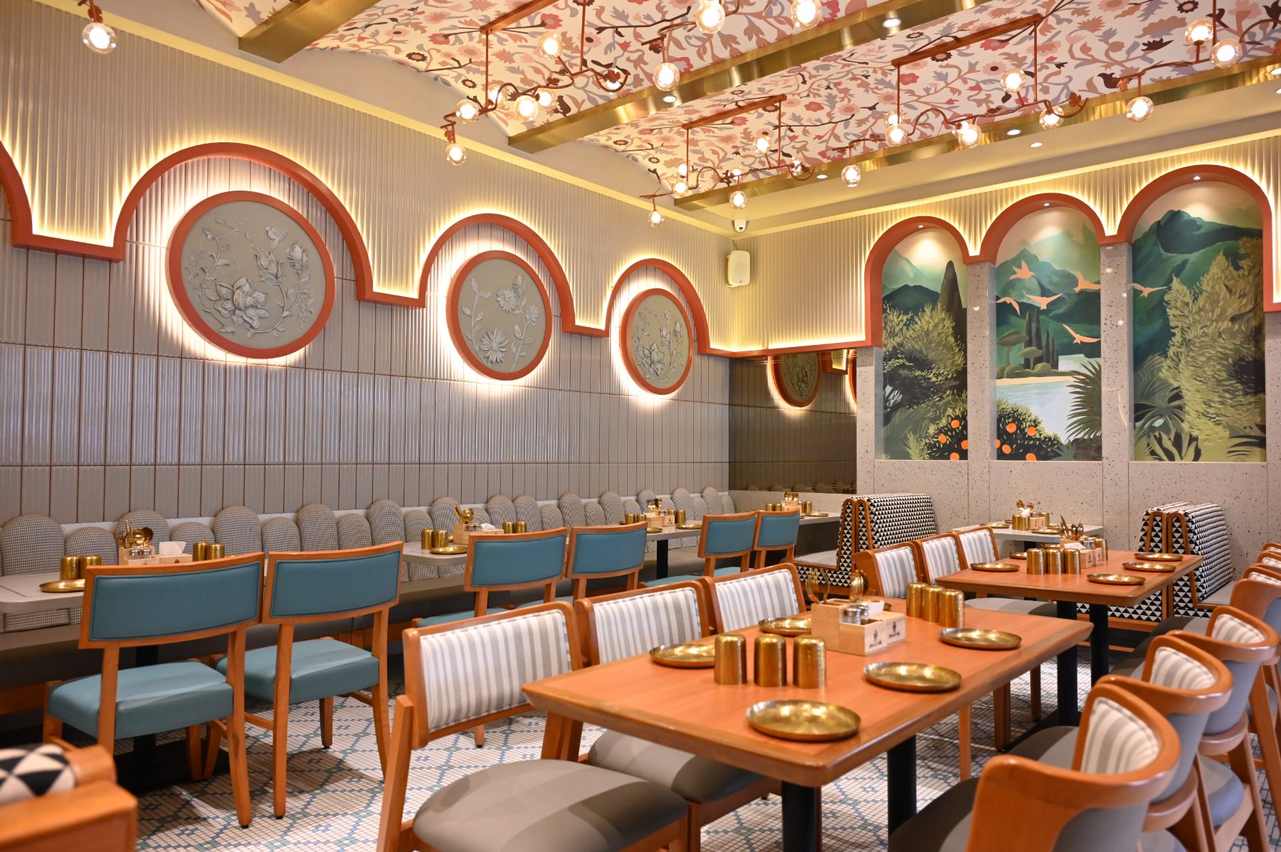 Anantha Veg World pure vegetarian restaurant dining room in Mira Road East